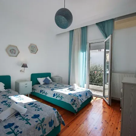 Spacious 3bdrm Cozy House 15' From City Center 公寓 *