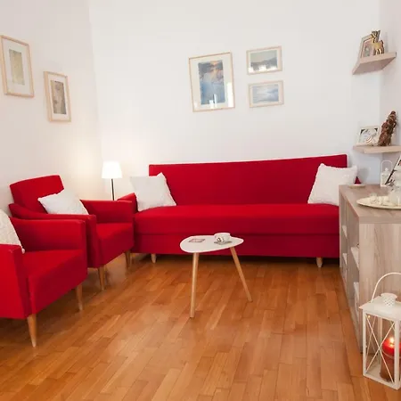 Spacious 3bdrm Cozy House 15' From City Center 塞萨洛尼基